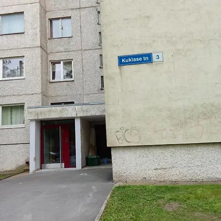 Bed And Food Included Homestay Tallinn